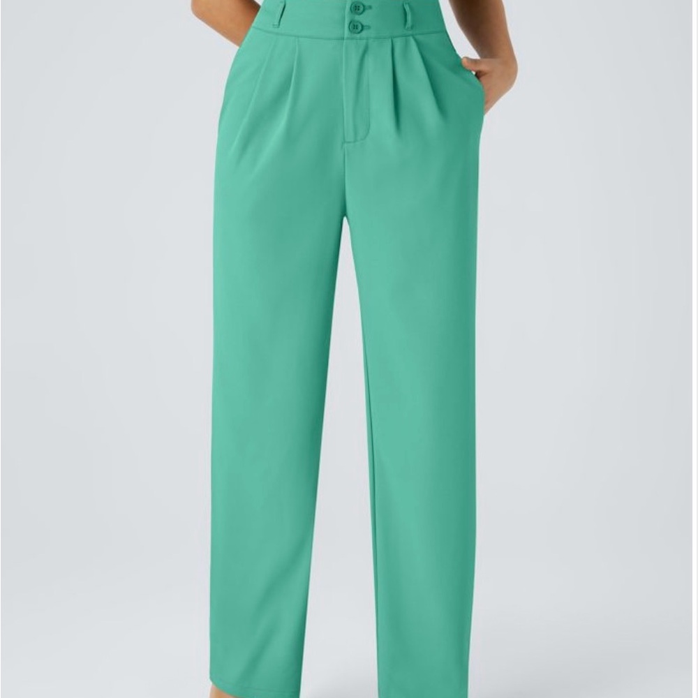 Halara High Waisted Straight Leg Work Pants in Spearmint